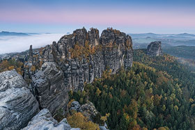 Elbsandsteingebirge im Herbst